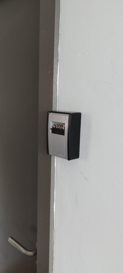 Au Pied Du Mur Huy Esterno foto